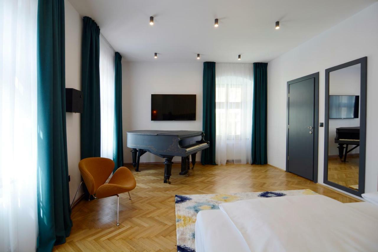 Kleines Hotel Sibiu Ngoại thất bức ảnh